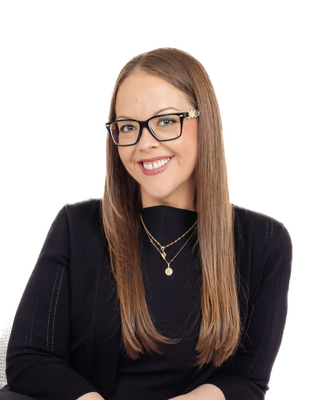 Portrait of Kate Ploner, Associate